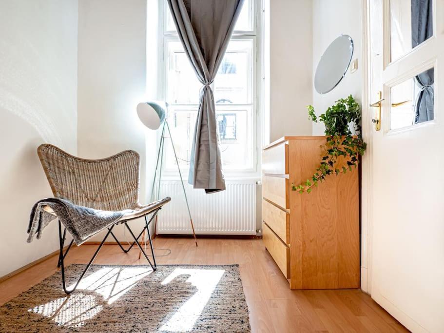 Sunshine Apartment - With Garage Budapest Exterior foto