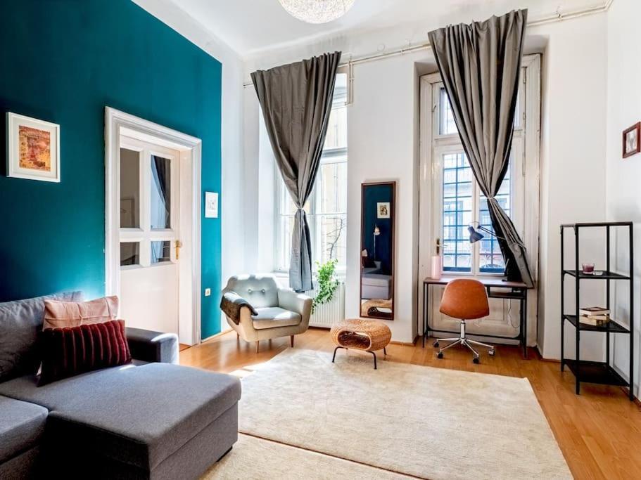 Sunshine Apartment - With Garage Budapest Exterior foto